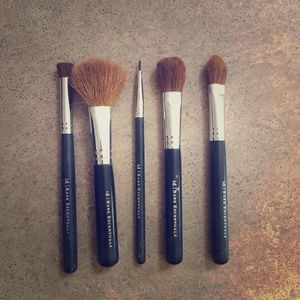 5 Bare Minerals brushes and lip pallet